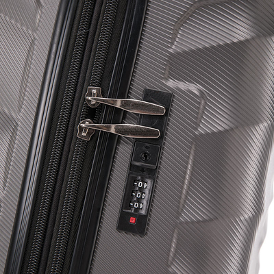 Flexible 3 Piece Luggage Set Hard Shell 45-105 Litres Capacity